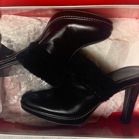 Coach Black Genuine Leather & Shearling Mule/Shoe - Picture 4 of 5